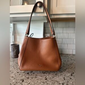 Kate Spade tan pebbled shoulder bag